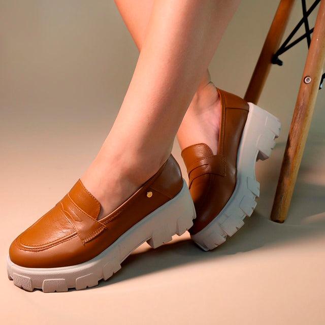 Mocassim Plataforma Feminino em Couro - Mari