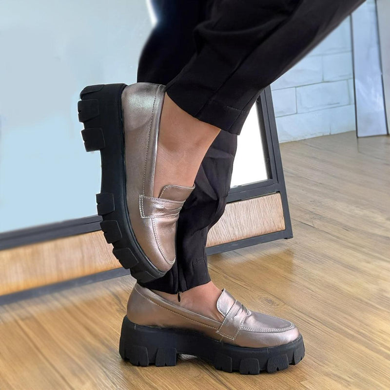 Mocassim Tratorado Feminino em Couro